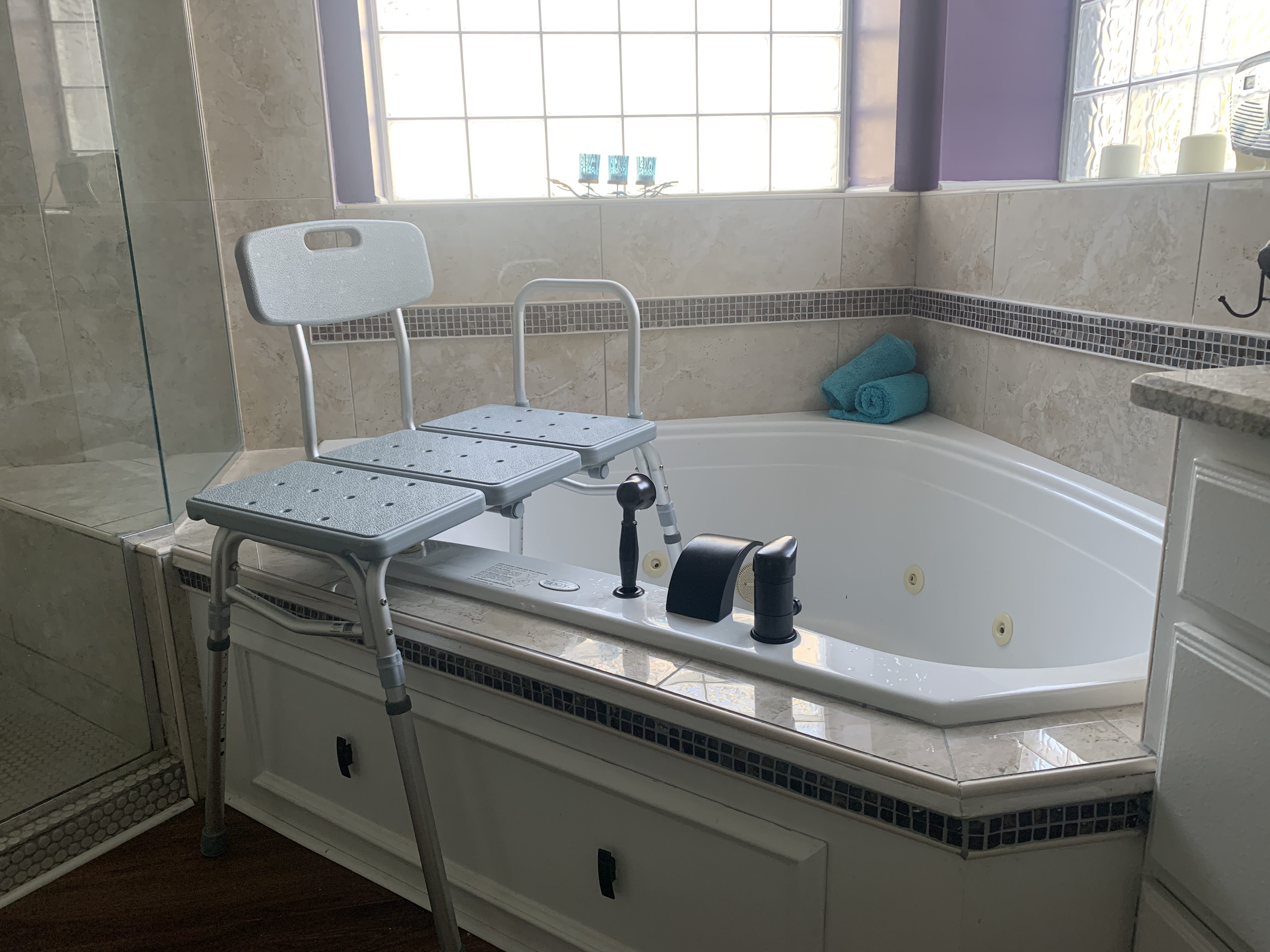 Extended tub 2024 transfer bench